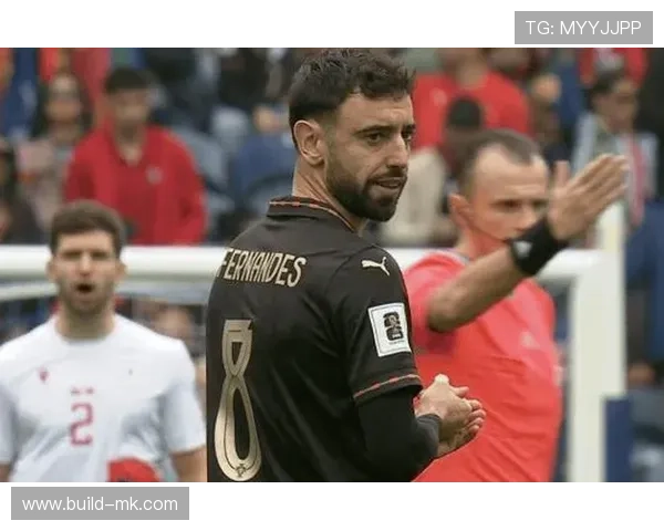 布鲁诺展现精准射门功力,助球队锁定胜局 布鲁诺展现精准射门功力,助球队锁定胜局